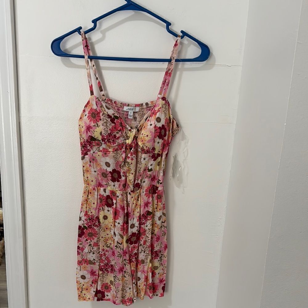 AUW Floral Pink Romper Size M NWOT